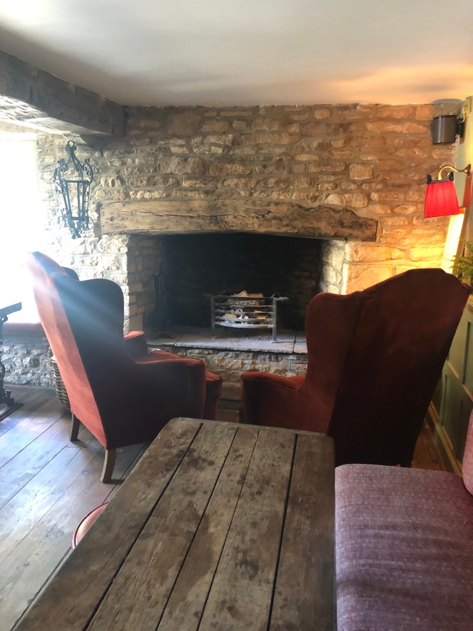 The Swan Ascott under Wychwood