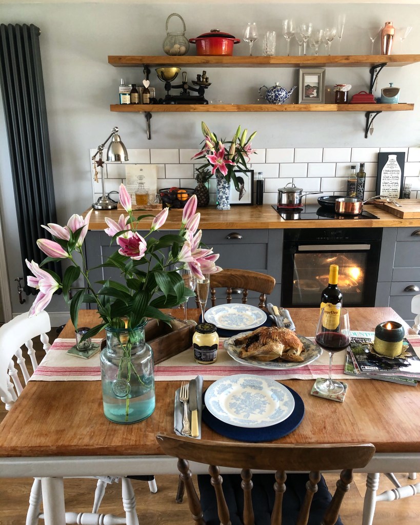 Country kitchen in the Cotswolds 