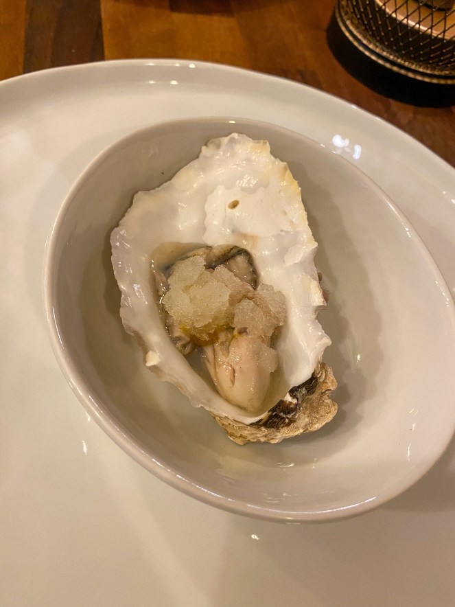 Oysters at Oxheart restaurant 